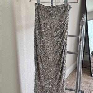 Express Sequin Skirt